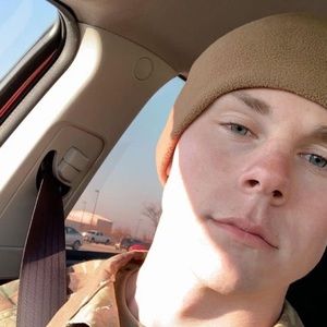 Meet your Posher, Gavin